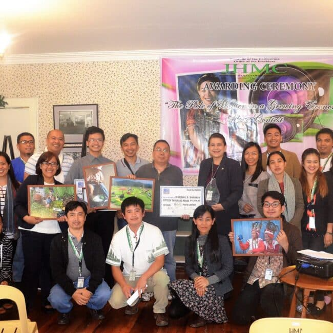 GAD-AWARDING-GROUP-scaled-1-650x650