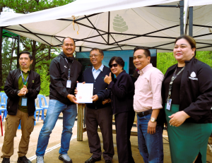 SBHP Beneficiary Receives TCT from BCDA-JHMC